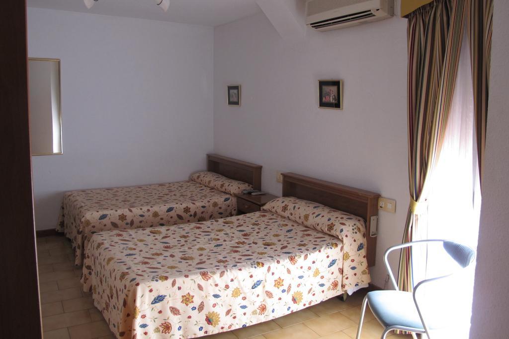 Hostal Casa Pepe Tauste Room photo